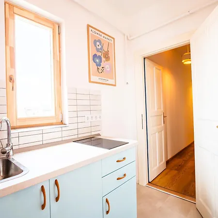 Apartament Artsy Loft Downtown 2 *