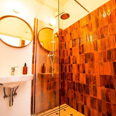 Apartament Artsy Loft Downtown 2