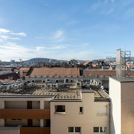 Apartament Artsy Loft Downtown 2 *